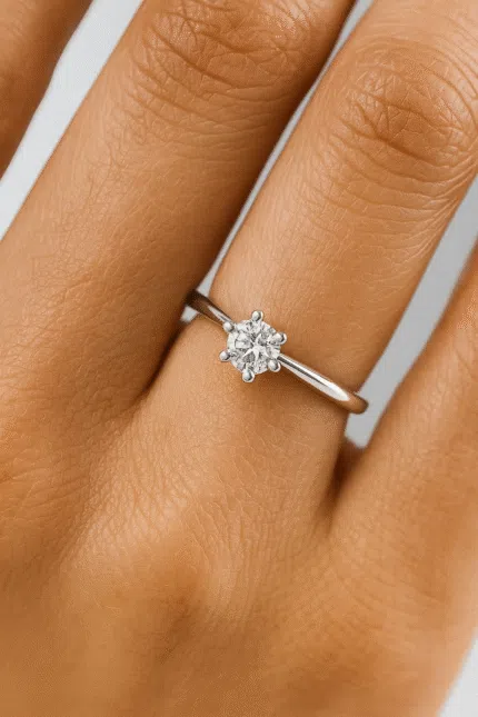 Elegant Brilliant Cut 6-Prongs Solitaire